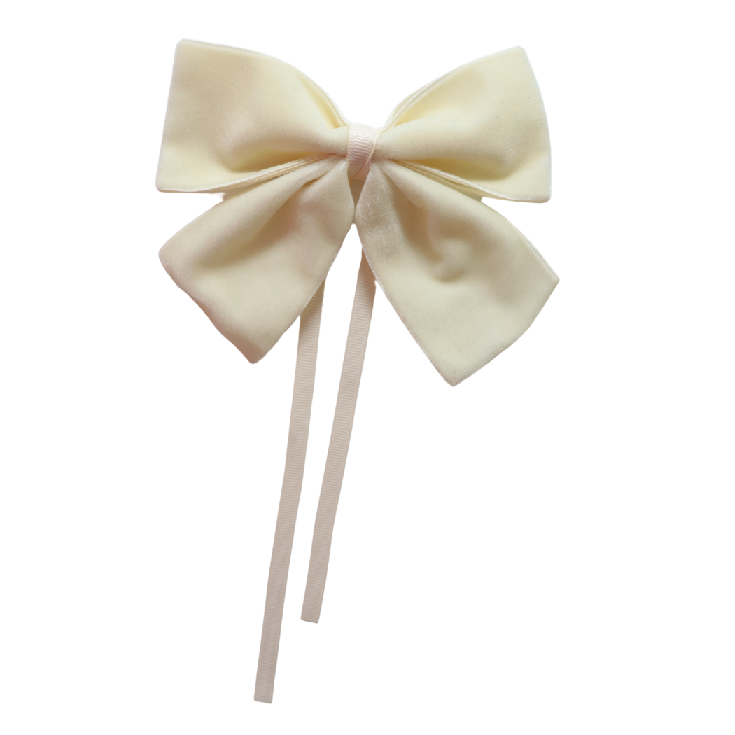 Napkin bow cream
