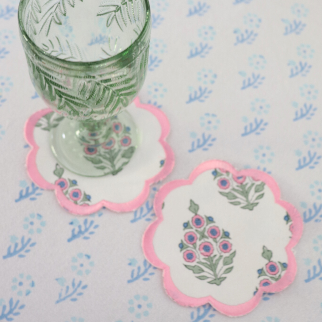 Scalloped edge coaster