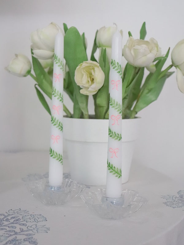 Bow trellis hand painted candle